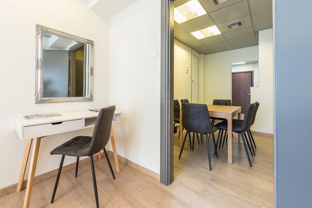 Athens Welcome Suites Apartments Bagian luar foto